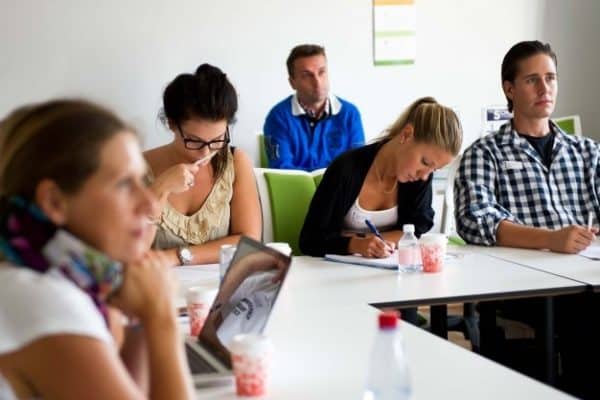 Comment communiquez-vous en interne dans une entreprise ?