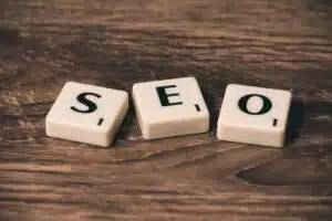 Devenez maître du référencement naturel en découvrant les techniques essentielles pour améliorer le classement de votre site web dans les résultats de recherche