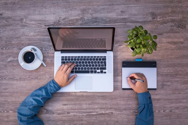 Créer un site internet qui rapporte de l’argent : comment faire ?